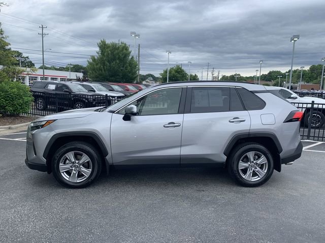 Certified 2025 Toyota RAV4 LE AWD/4WD image 5