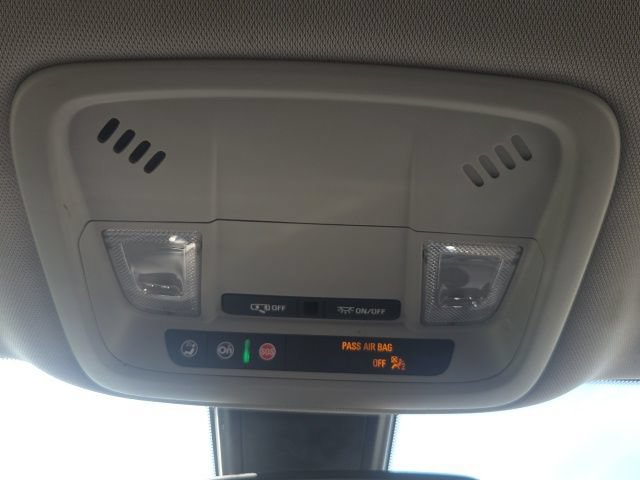 Used 2020 Chevrolet Malibu LT FWD image 24