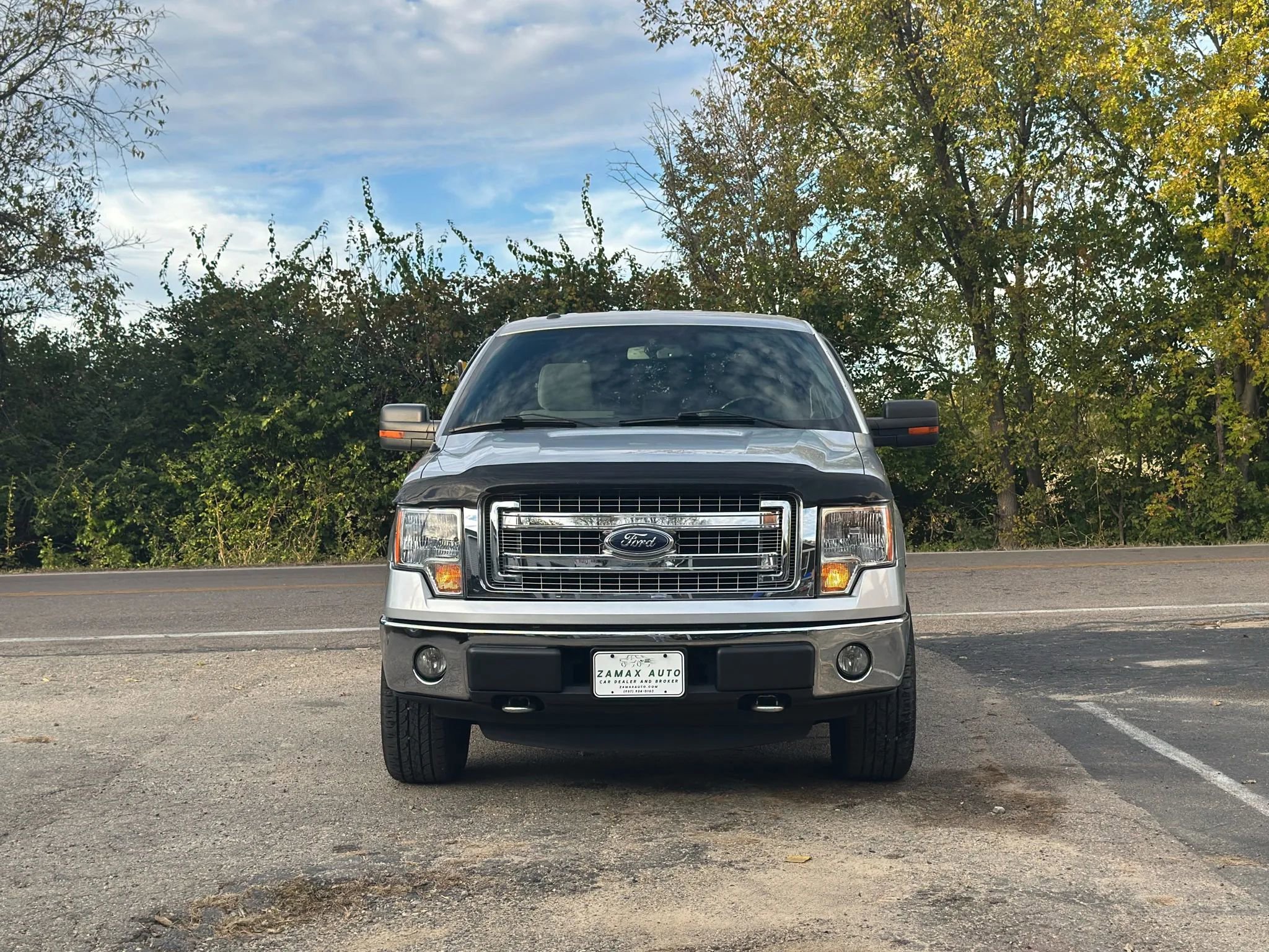 Used 2013 Ford F150 XLT w/ Luxury Equipment Group image 2