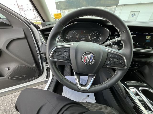 Used 2022 Buick Envision Preferred FWD image 13