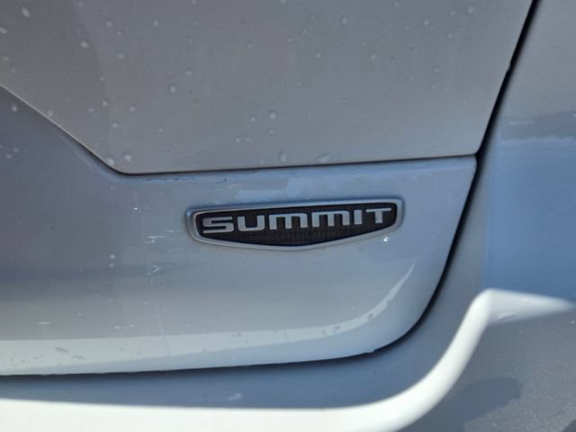 Used 2023 Jeep Grand Cherokee Summit AWD/4WD image 28