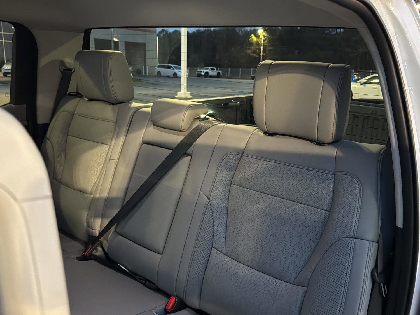 Used 2024 Toyota Tundra Limited image 27