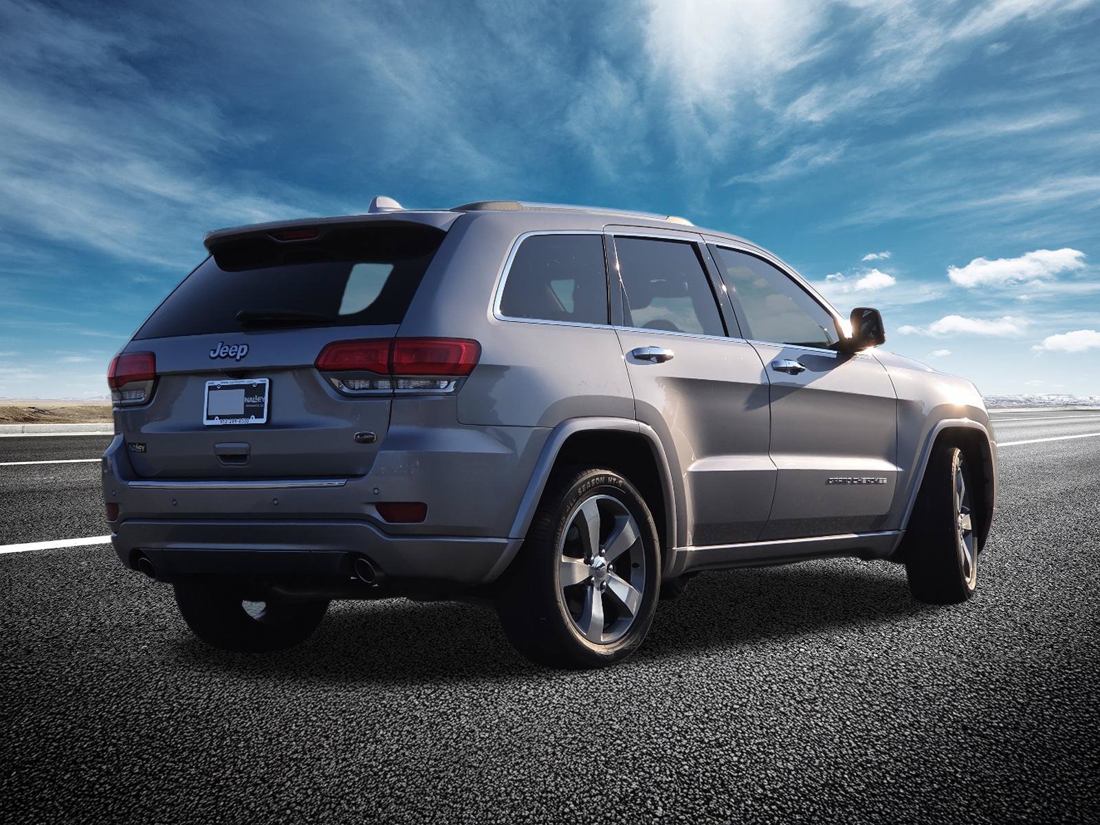 Used 2016 Jeep Grand Cherokee Overland RWD image 16