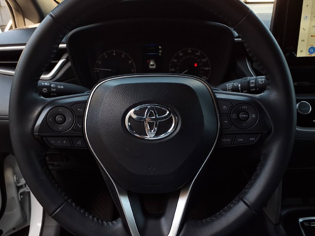 Certified 2024 Toyota Corolla Cross AWD Hybrid w/ Moonroof Package image 14