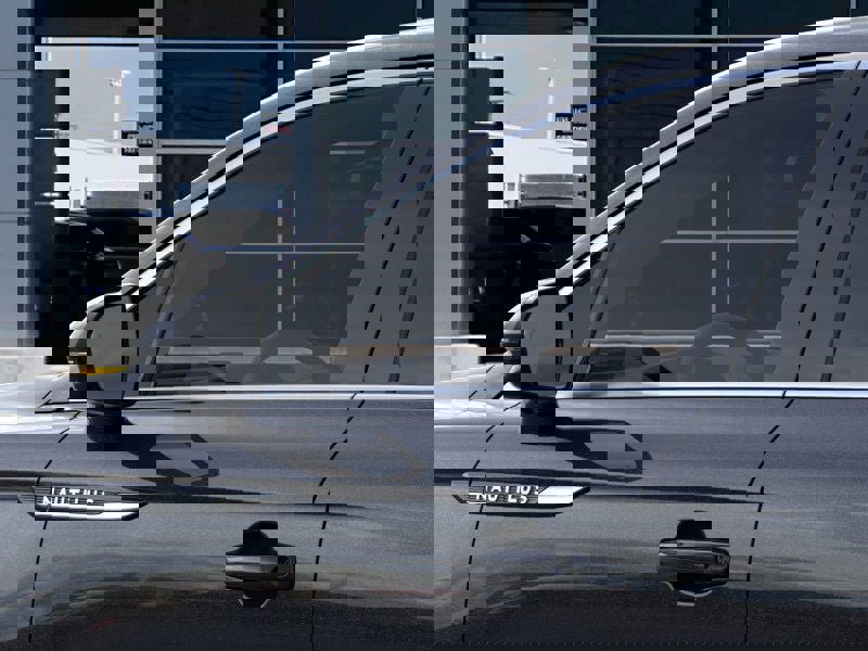 New 2023 Lincoln Nautilus Reserve w/ Equipment Group 202A image 20