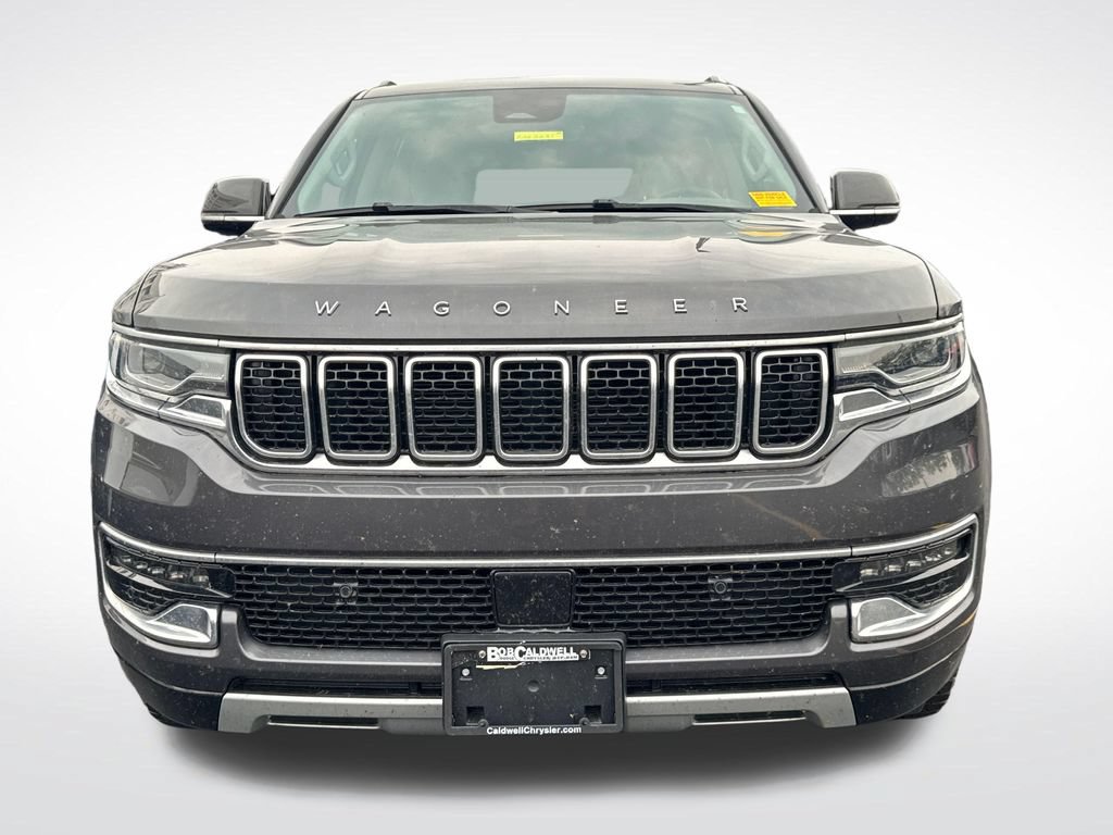 Used 2022 Jeep Wagoneer Series II AWD/4WD image 3