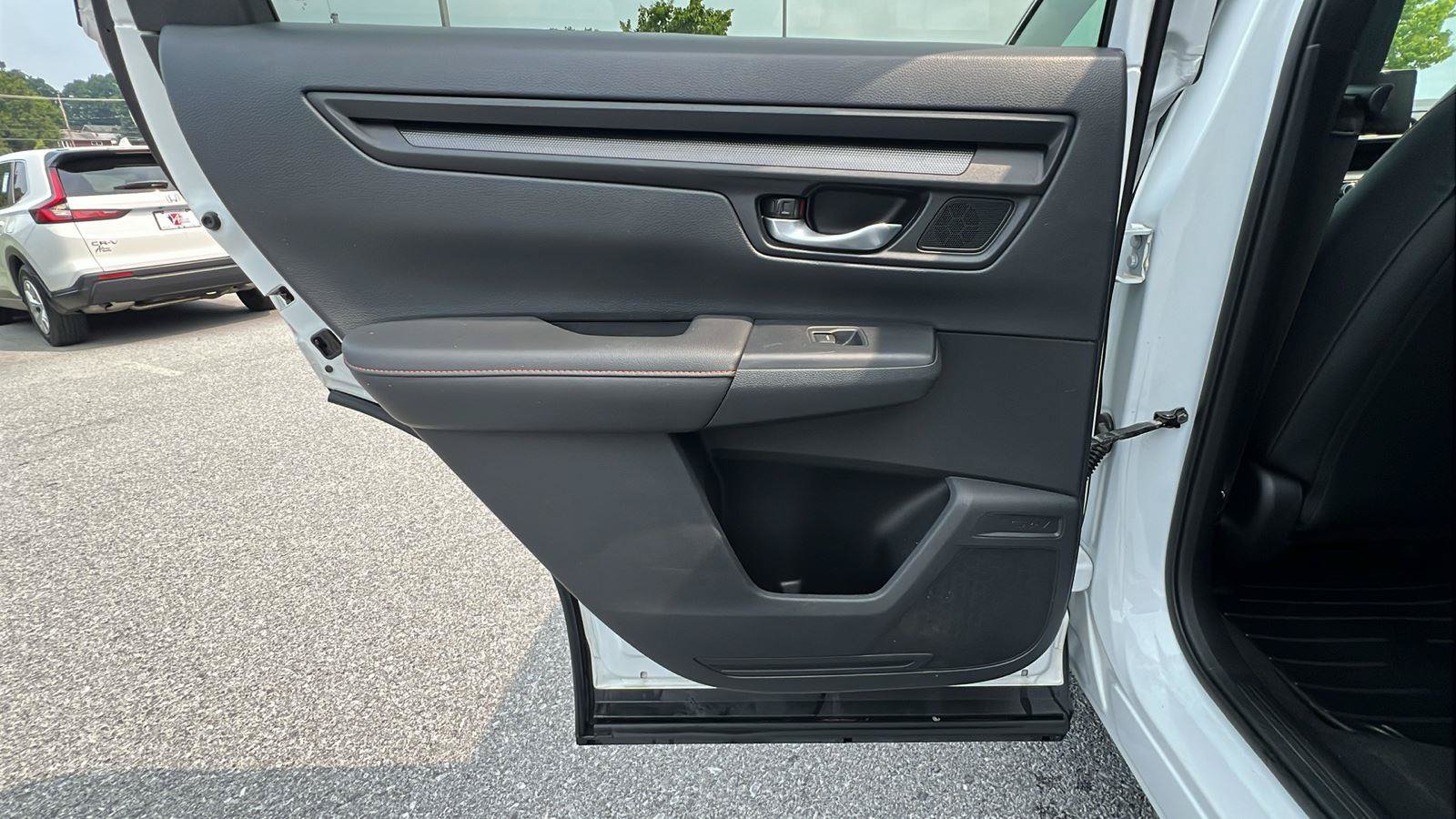 Used 2024 Honda CR-V Sport-L image 17