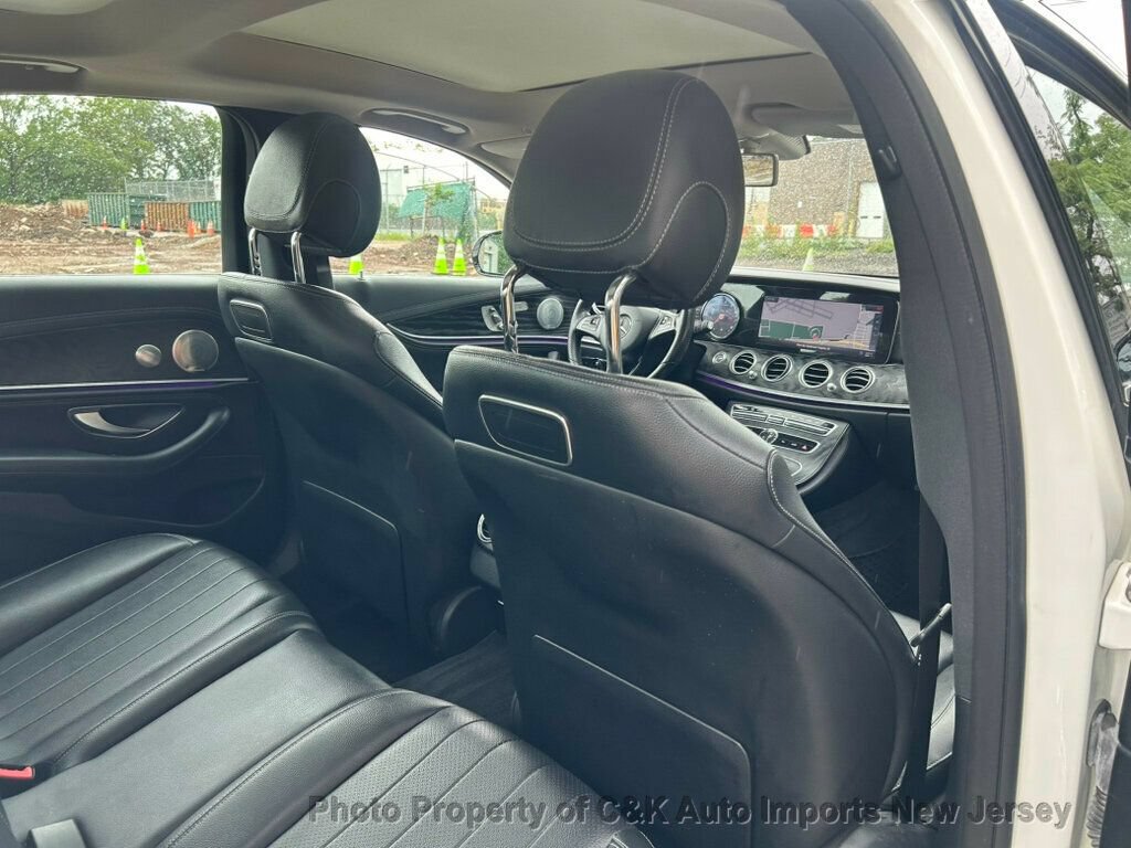 Used 2018 Mercedes-Benz E 300 4MATIC image 38