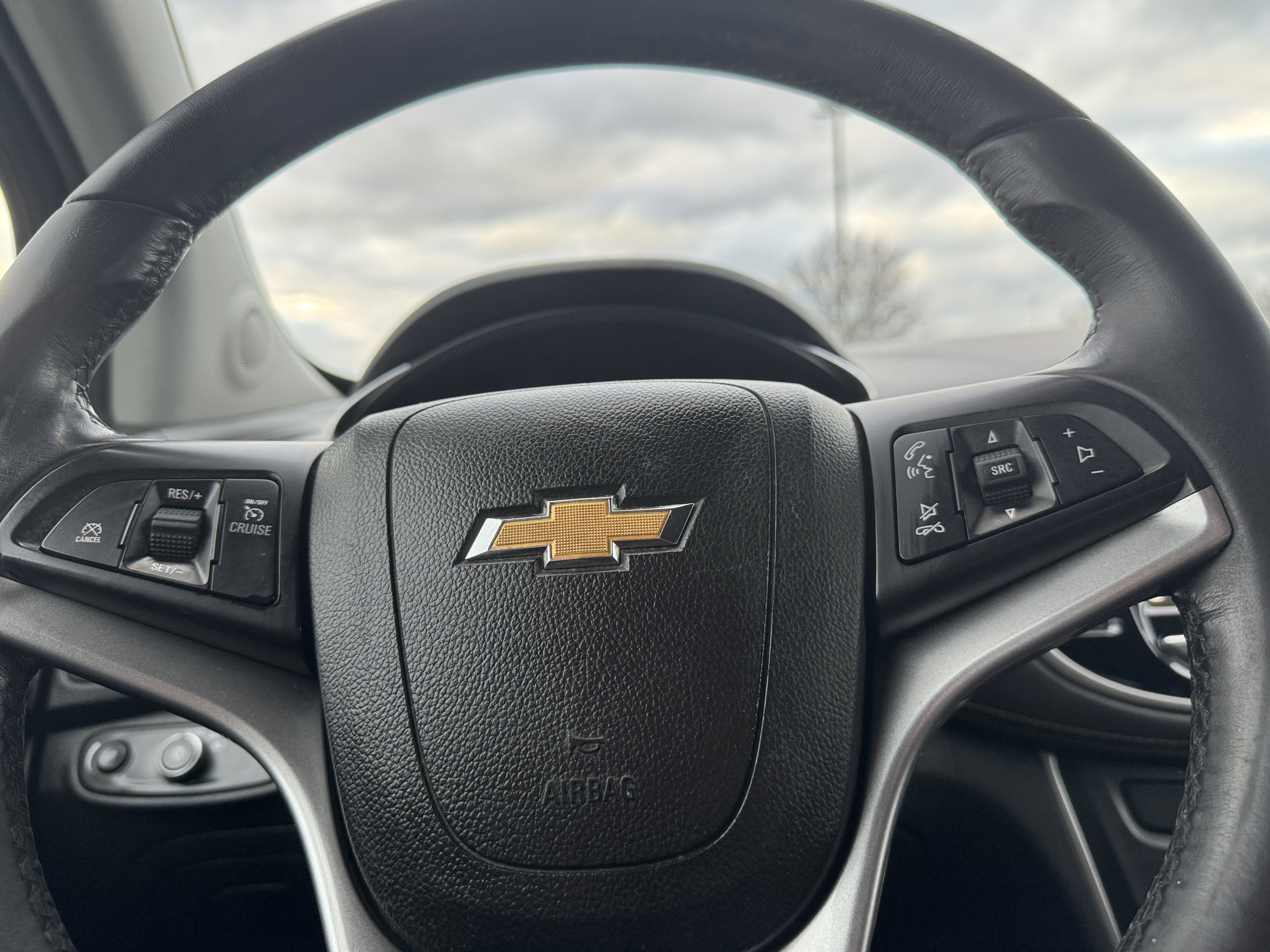 Used 2019 Chevrolet Trax LT w/ LT Convenience Package image 26