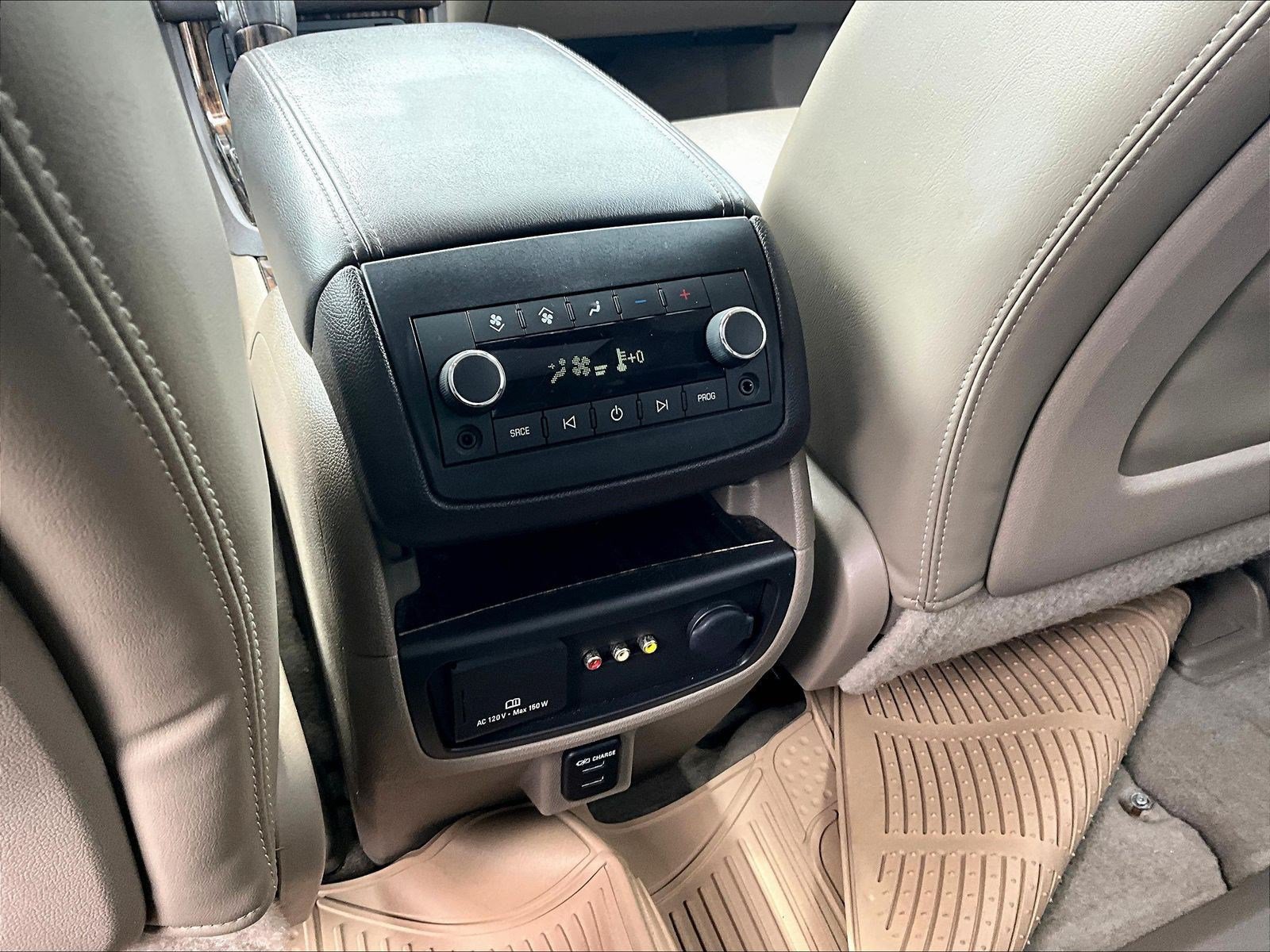 Used 2016 GMC Acadia Denali AWD/4WD image 10