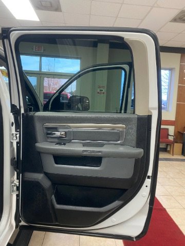 Used 2017 RAM 2500 SLT image 12