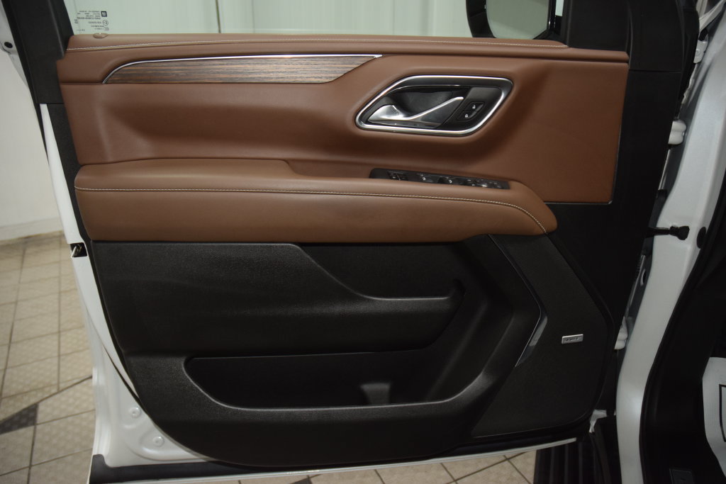 Used 2023 Chevrolet Tahoe High Country AWD/4WD image 47