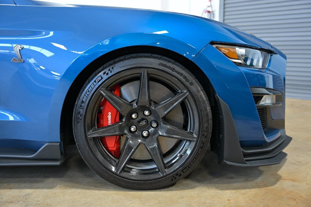 Used 2020 Ford Mustang Shelby GT500 w/ Carbon Fibre Track Pack RWD image 20