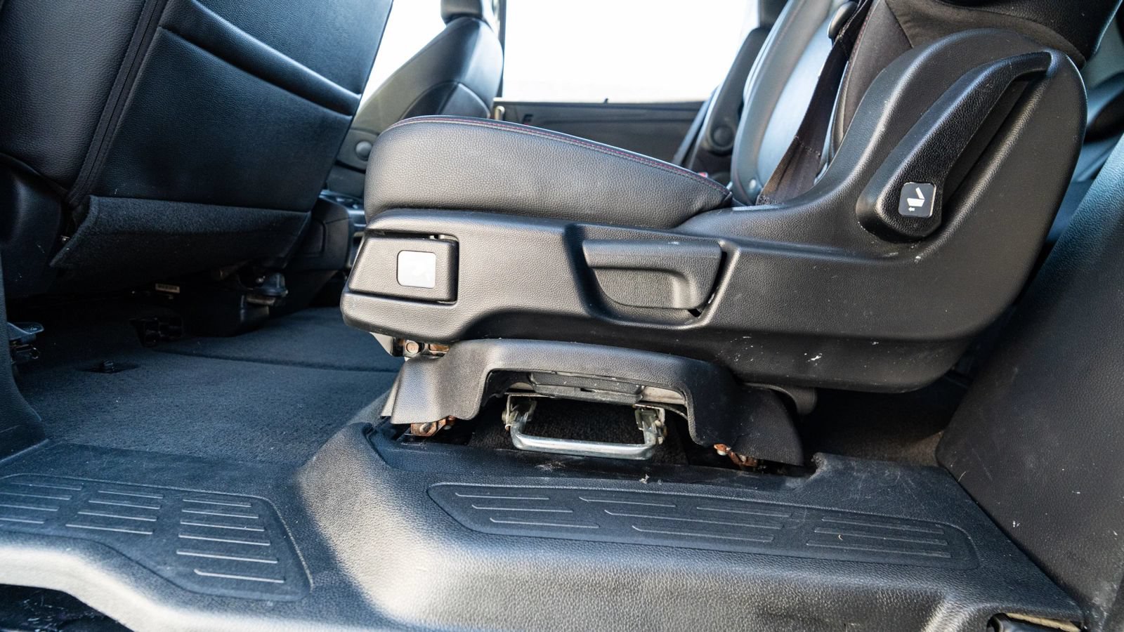 Used 2025 Honda Odyssey Sport-L image 29
