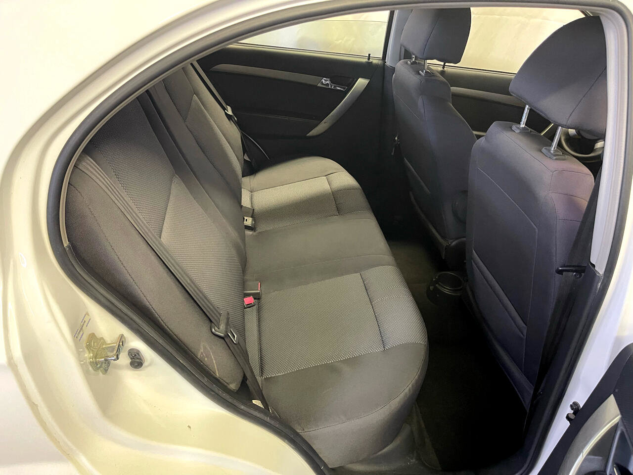 Used 2009 Chevrolet Aveo LT w/ Power and Convenience Package image 15