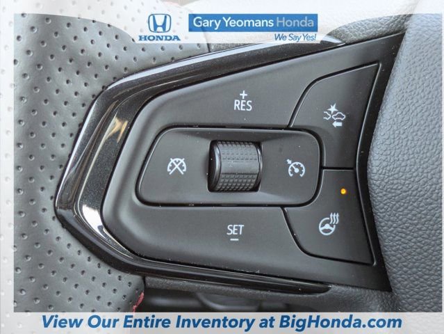 Used 2025 Chevrolet Trax RS w/ Driver Confidence Package image 26