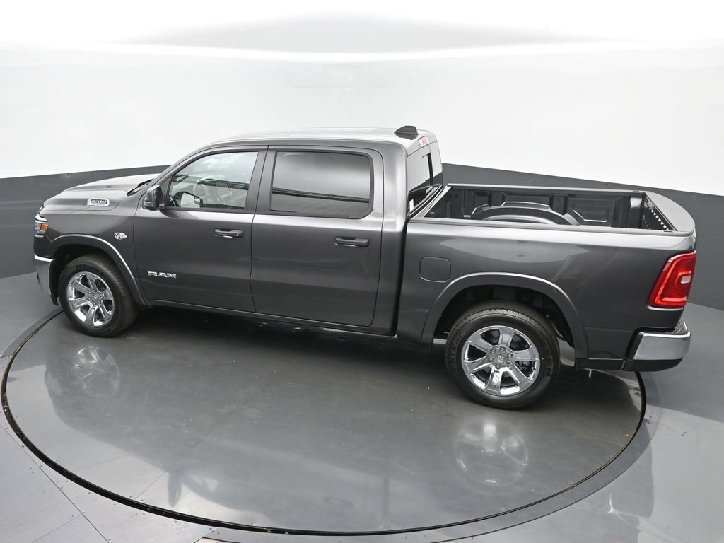 New 2026 RAM 1500 4x4 Crew Cab image 43