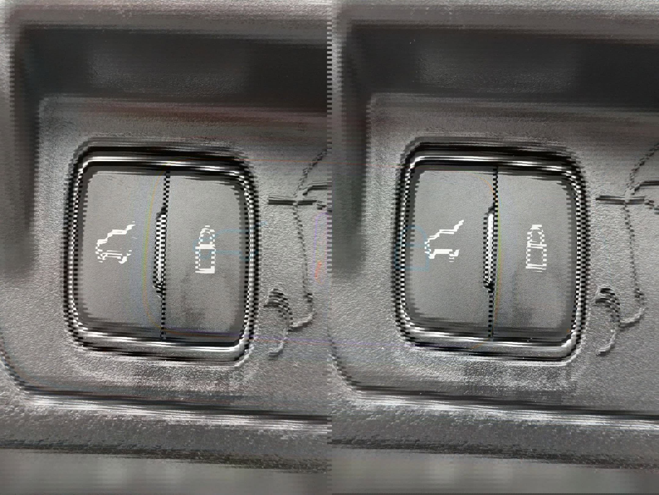 Used 2022 Ford Explorer XLT image 30