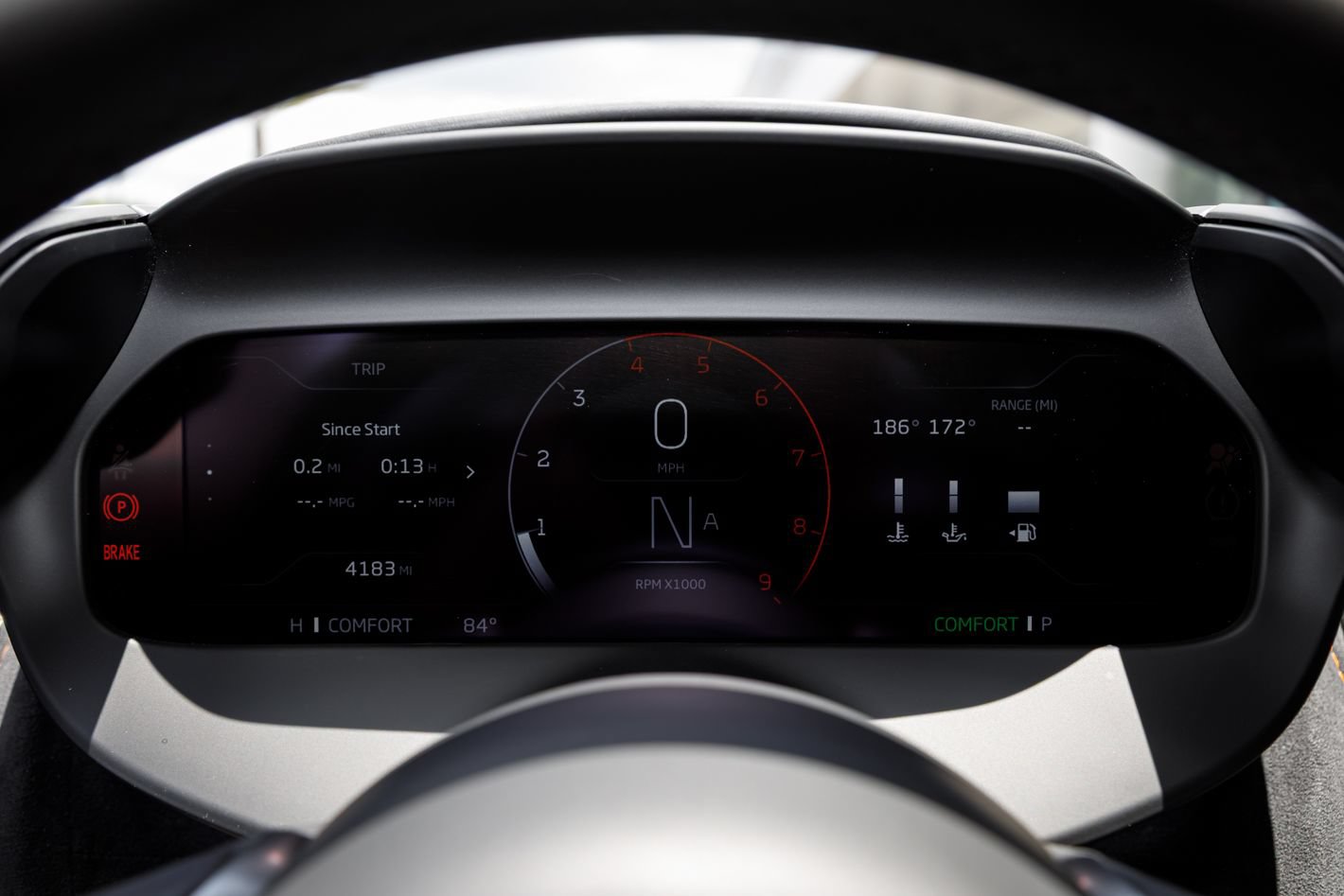 Used 2025 McLaren 750S RWD image 48