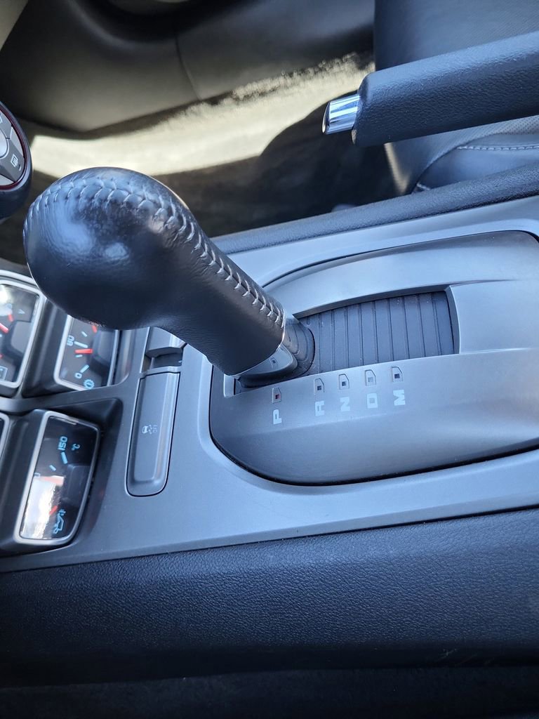 Used 2010 Chevrolet Camaro SS image 21