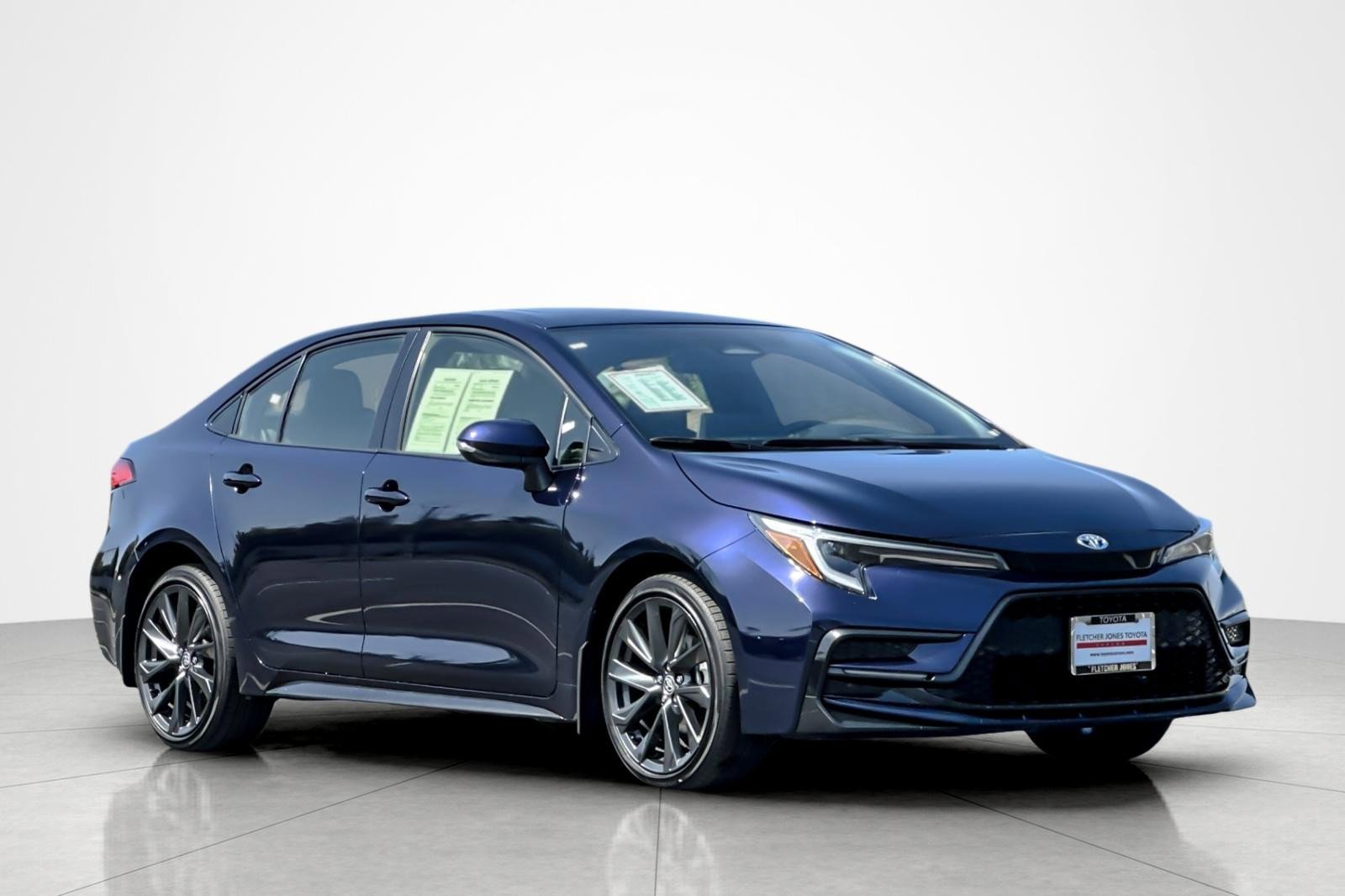 Certified 2025 Toyota Corolla SE w/ SE Premium Package image 7