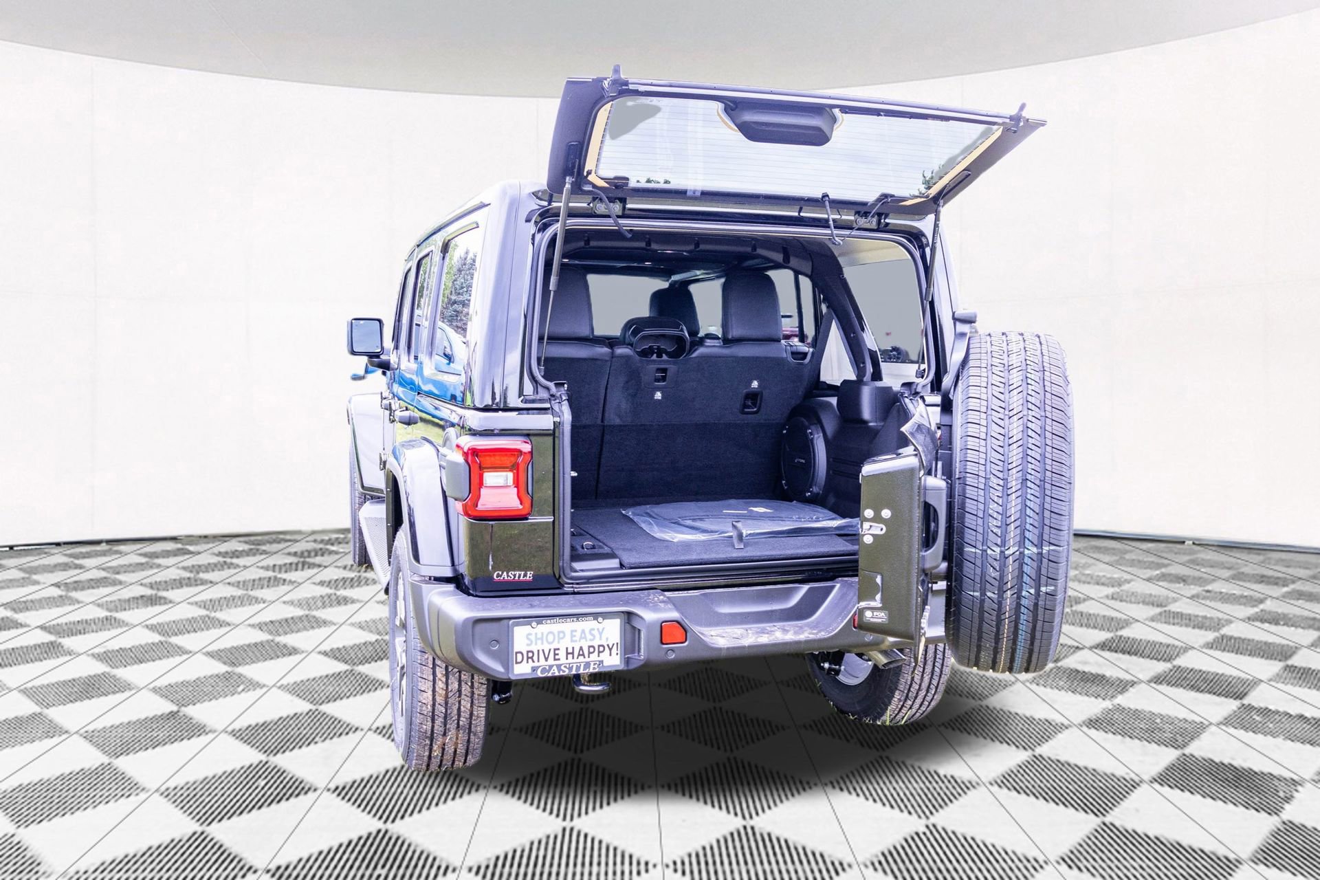 New 2025 Jeep Wrangler Sahara image 36