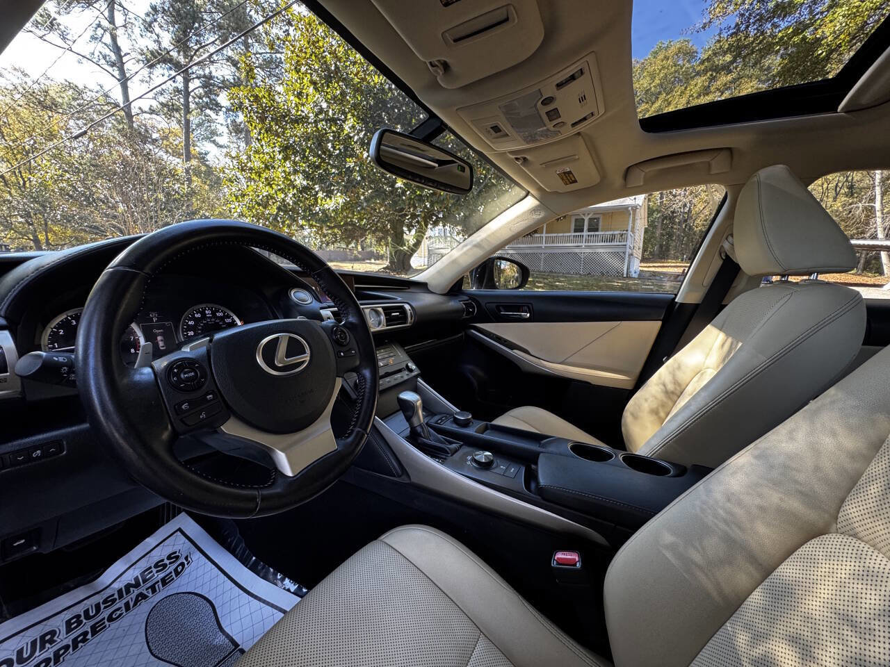 Used 2016 Lexus IS 300 AWD image 12