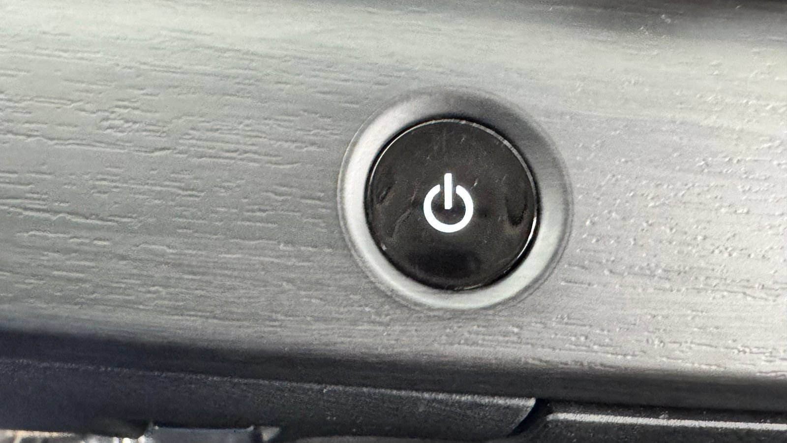 Certified 2024 Nissan Ariya AWD image 23