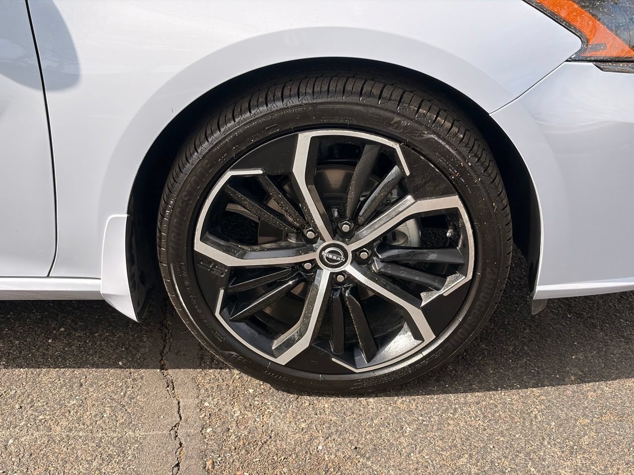Certified 2025 Nissan Altima 2.5 SR FWD image 10