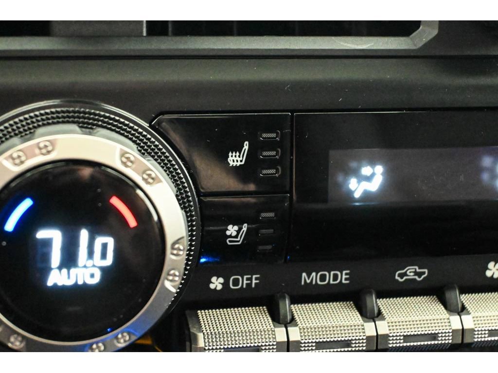 Used 2024 Toyota Tacoma TRD Off-Road w/ TRD Off Road Premium Package image 49