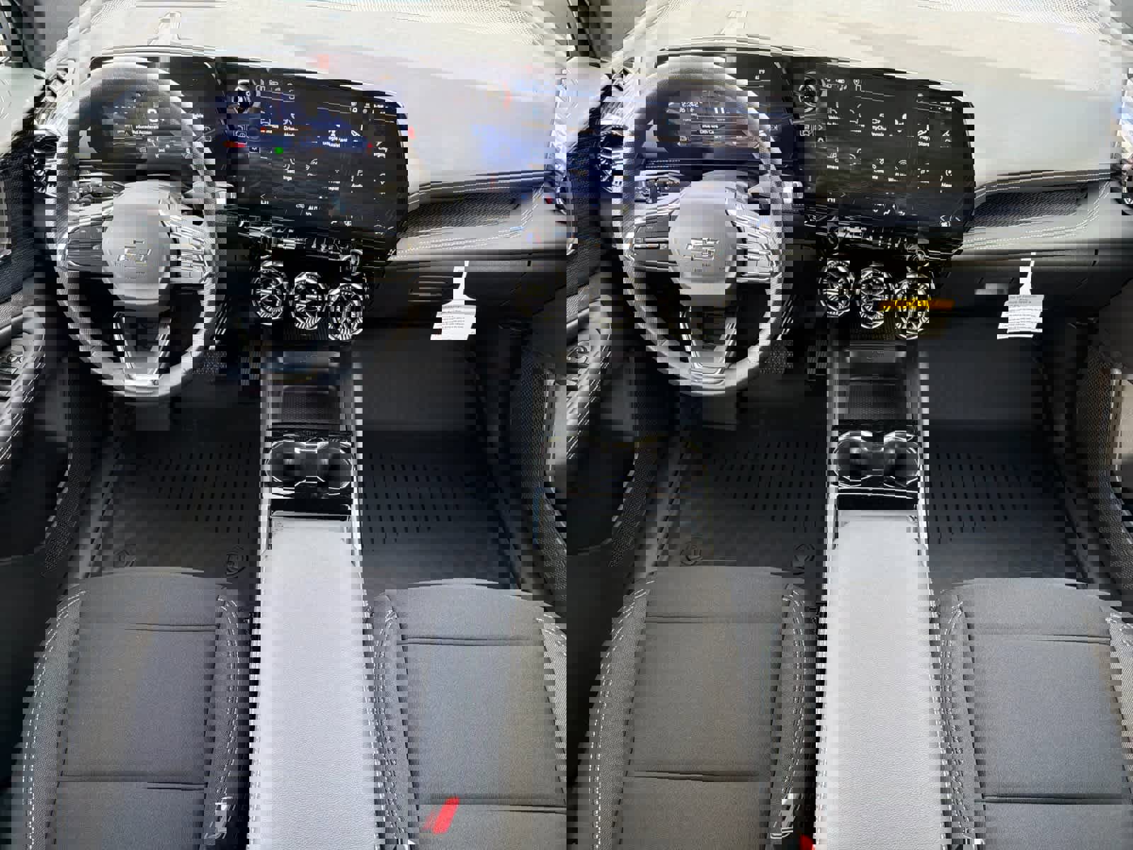 New 2026 Chevrolet Blazer EV LT image 3