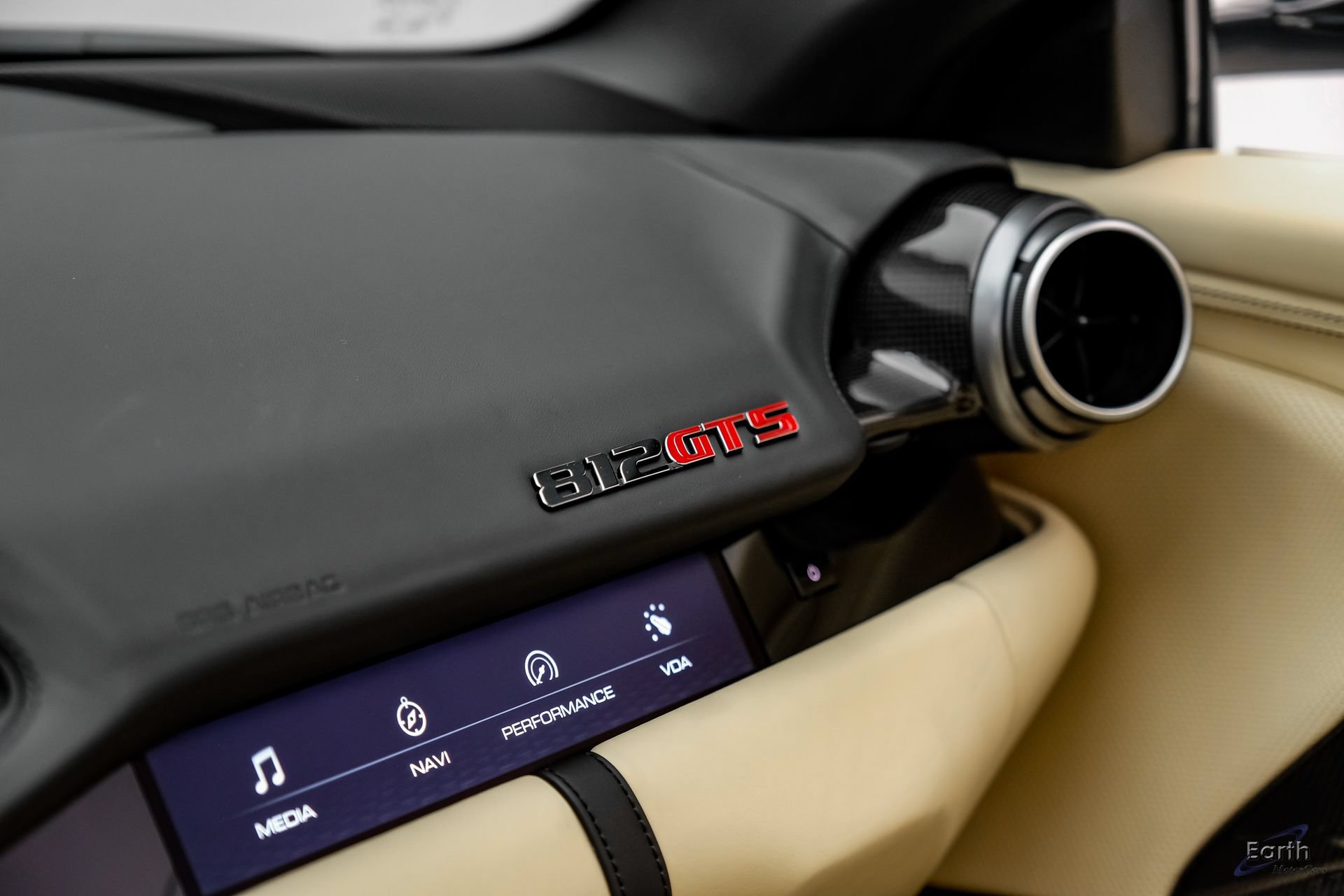 Used 2023 Ferrari 812 GTS RWD image 92