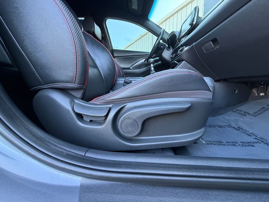 Used 2019 Hyundai Elantra GT N Line FWD image 32