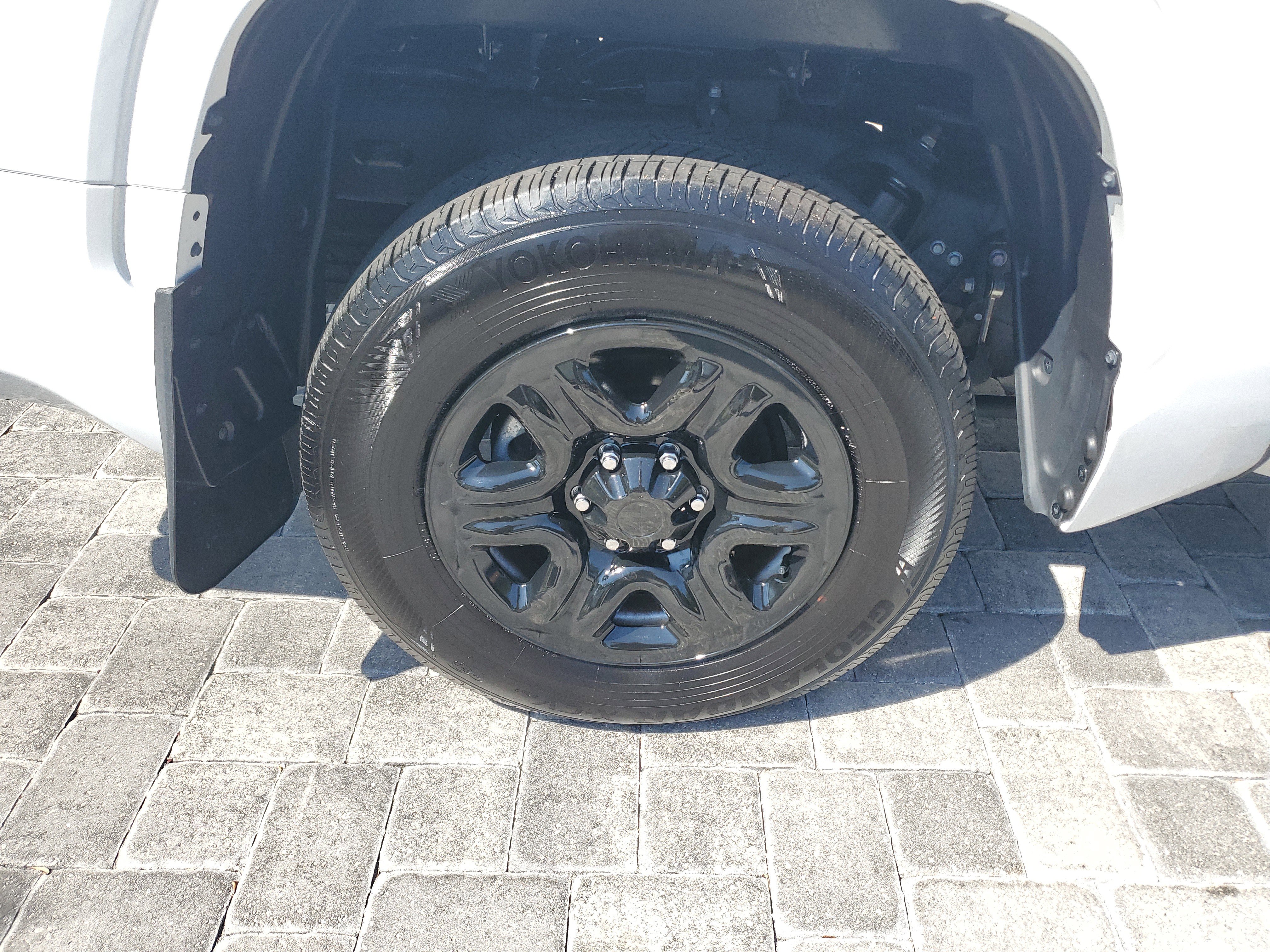 Used 2025 Toyota Tundra SR w/ SR Tow Package image 6