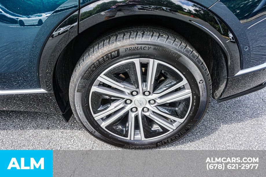Used 2024 Cadillac Lyriq Luxury AWD/4WD image 17