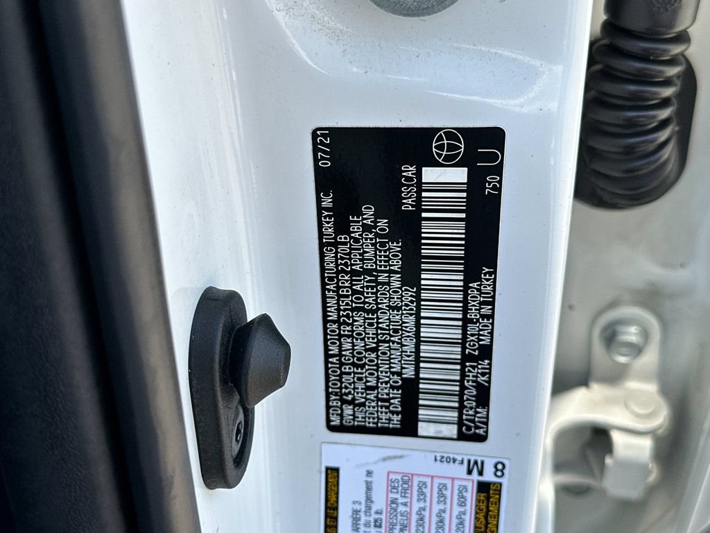 Used 2021 Toyota C-HR LE FWD image 26