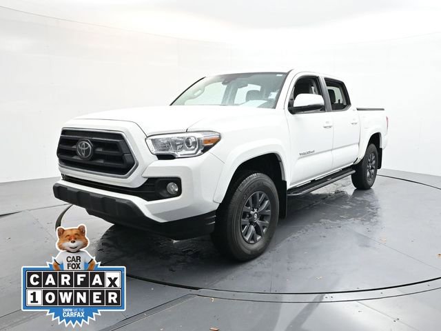 Used 2023 Toyota Tacoma SR5 w/ Technology Package image 5