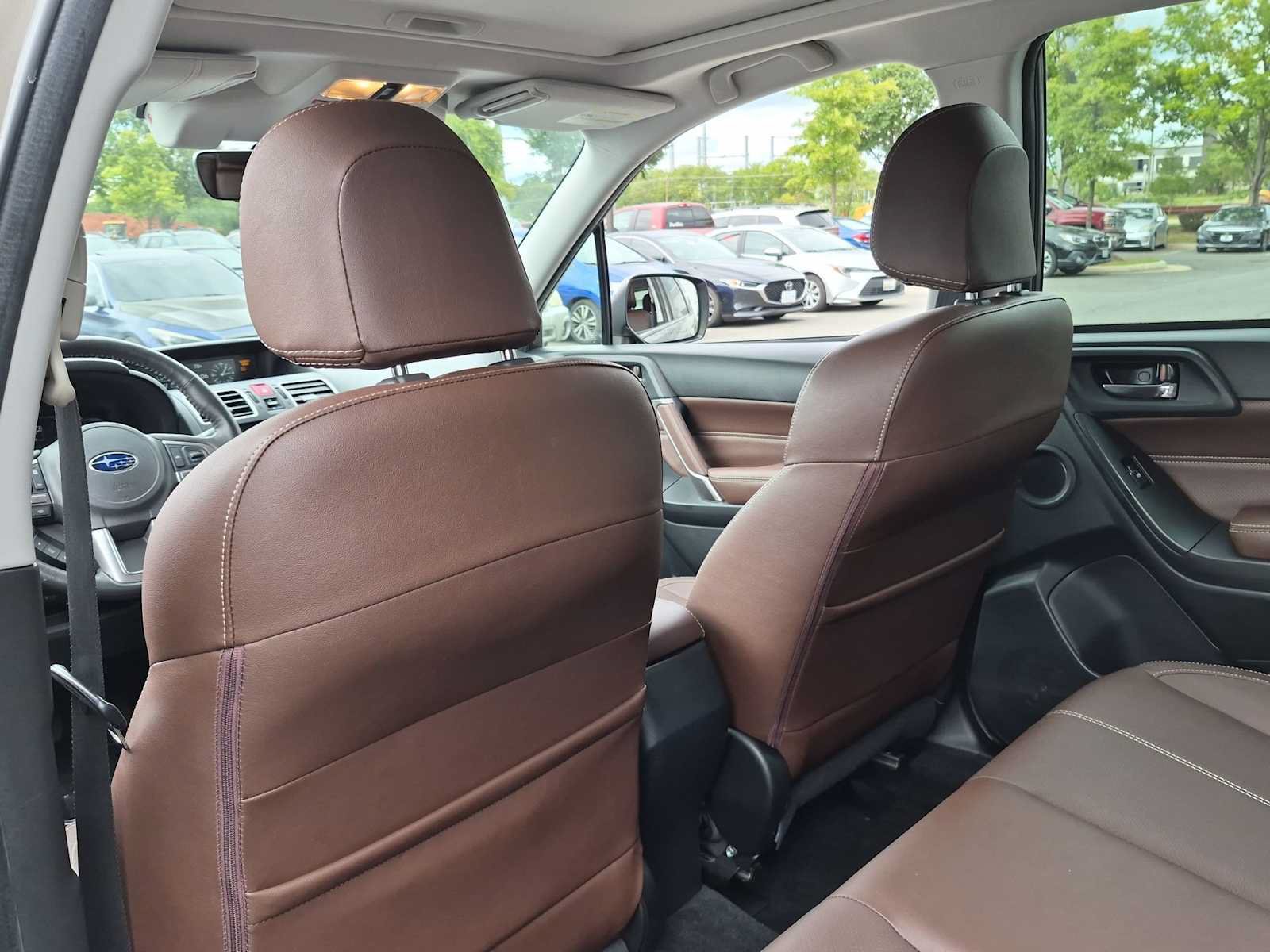 Used 2018 Subaru Forester 2.5i Touring AWD/4WD image 18