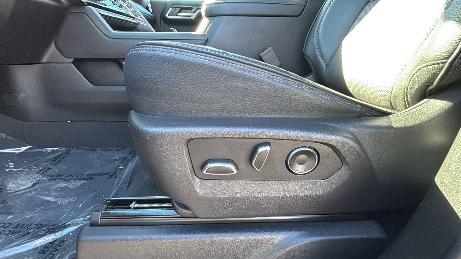 Certified 2024 GMC Sierra 3500 Denali w/ Denali Reserve Package image 23