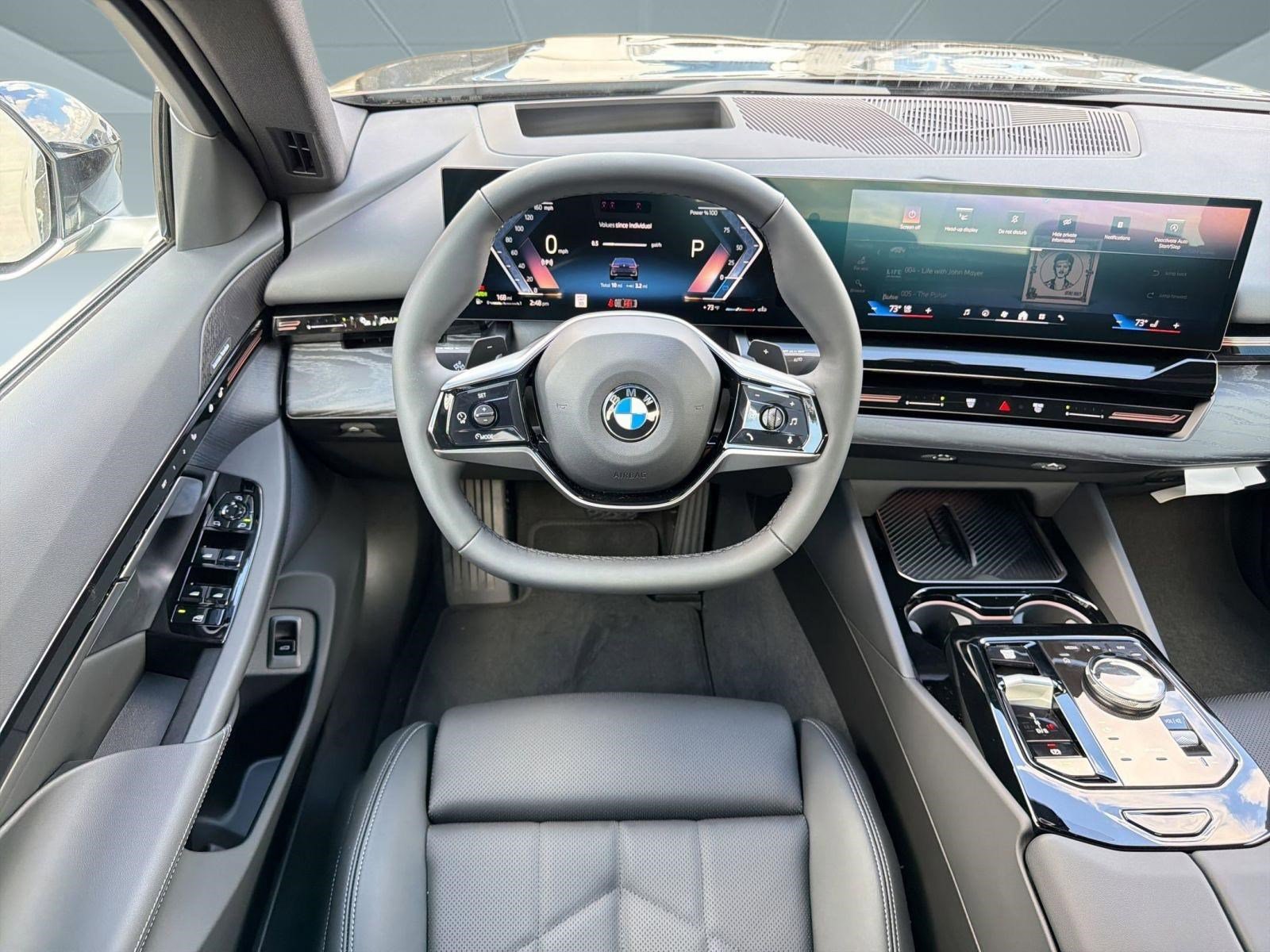 New 2026 BMW 530i RWD image 27