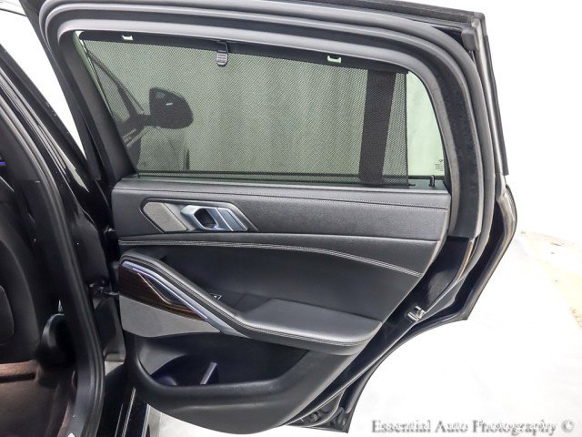 Used 2021 BMW X6 xDrive40i w/ Executive Package image 30