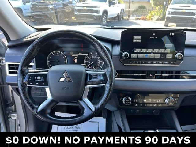 Used 2024 Mitsubishi Outlander SE Black Edition FWD image 18