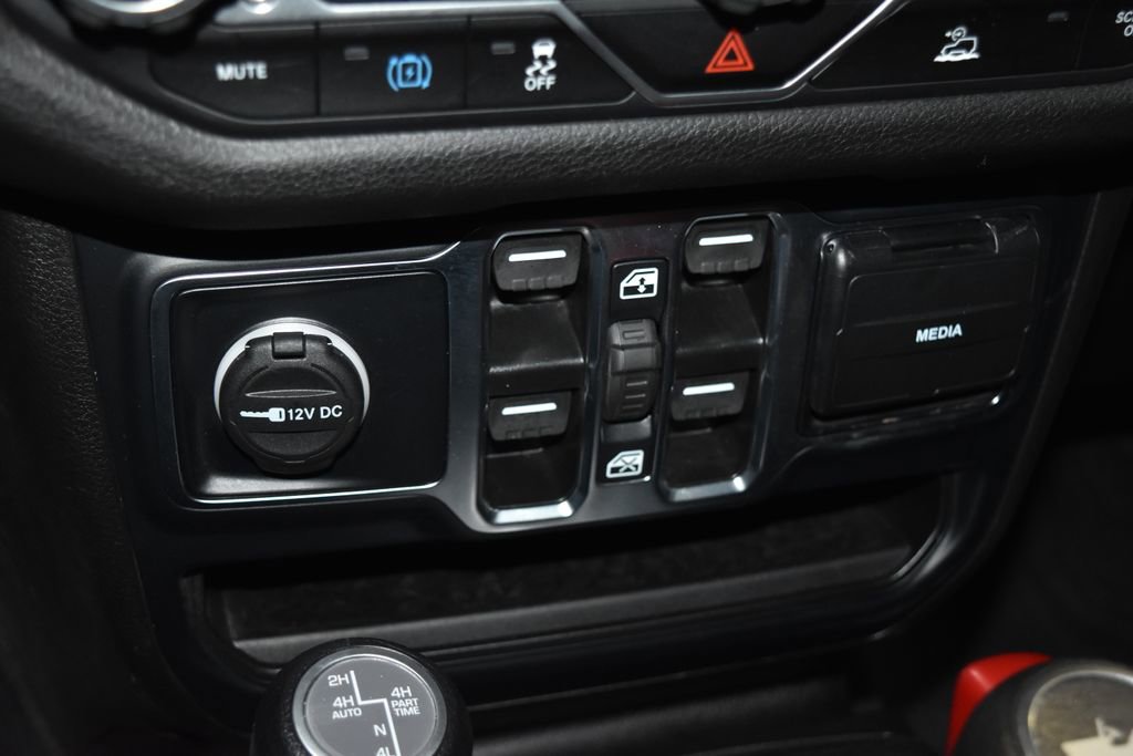 Used 2024 Jeep Wrangler Unlimited w/ Convenience Group image 13