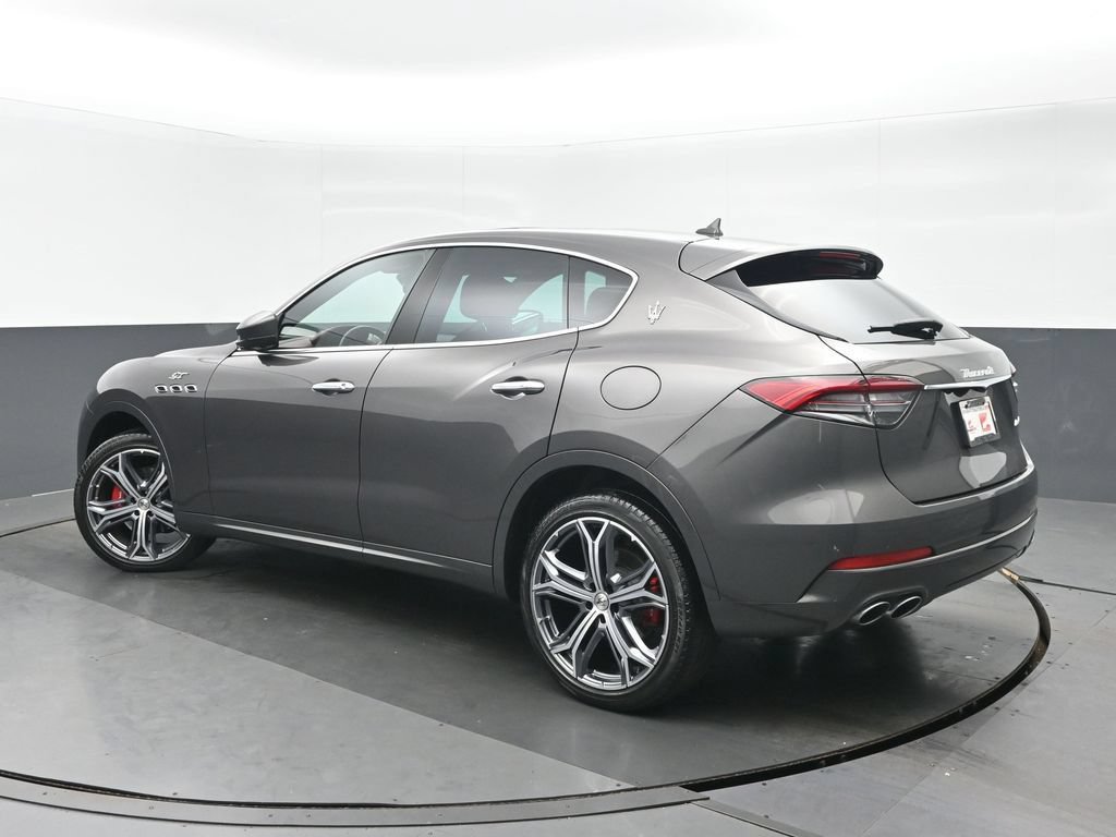 Used 2023 Maserati Levante GT AWD/4WD image 5