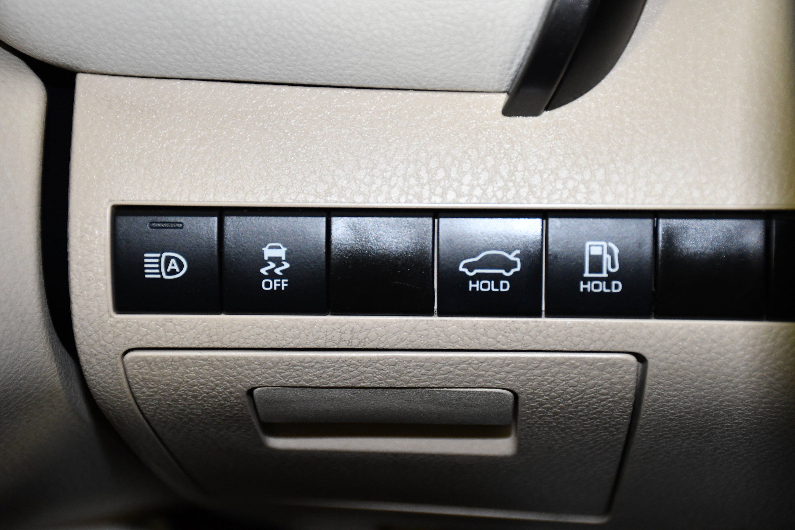 Used 2024 Toyota Camry XLE FWD image 36