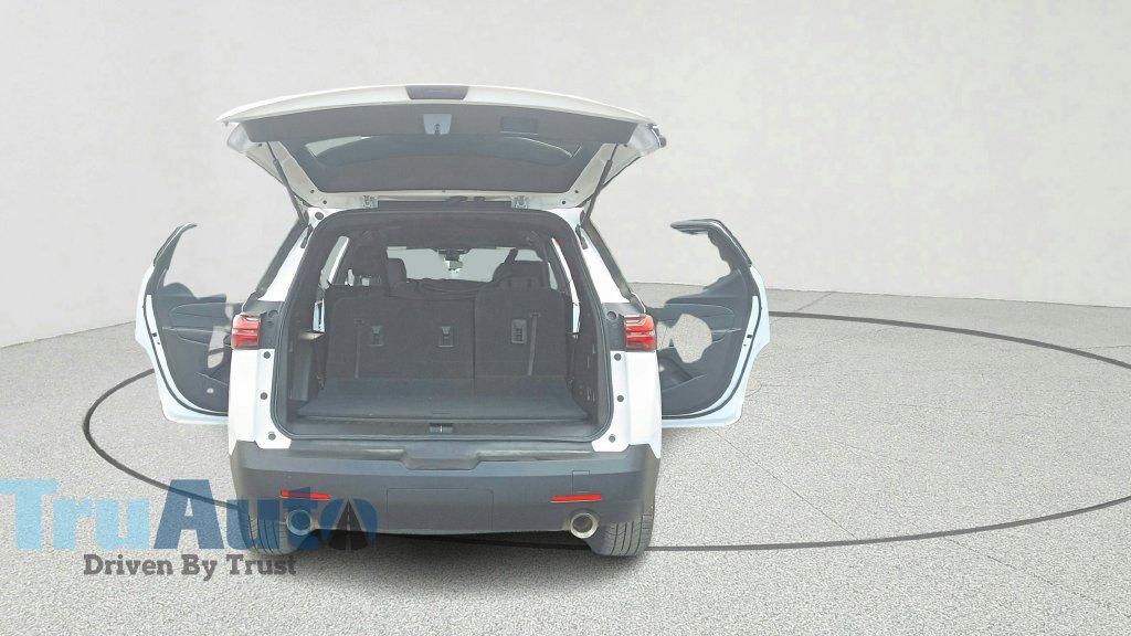 Used 2023 Chevrolet Traverse LT FWD image 14