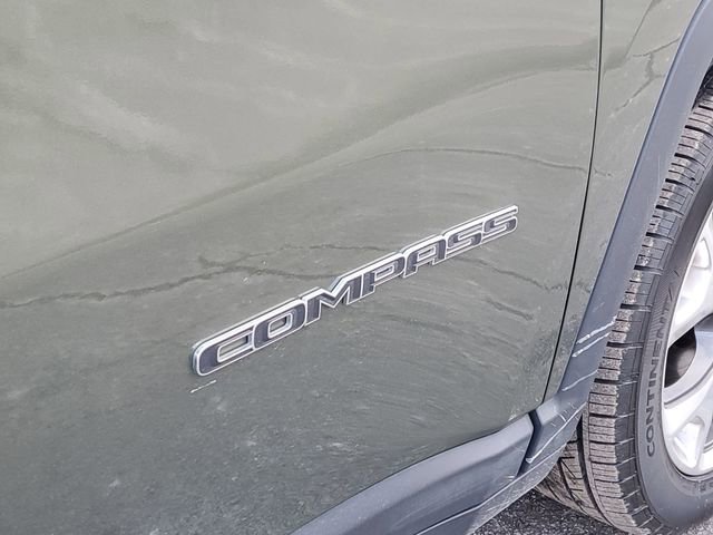 Used 2019 Jeep Compass Limited image 30