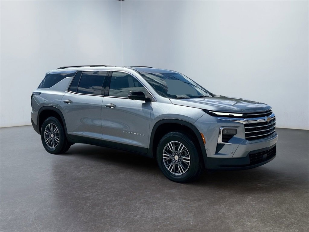 New 2026 Chevrolet Traverse LT w/ Enhanced Driving Package