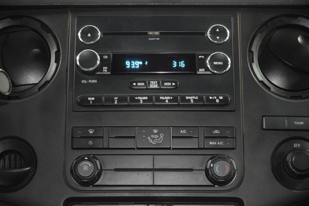 Used 2019 Ford F750 2WD SuperCab Super Duty image 20