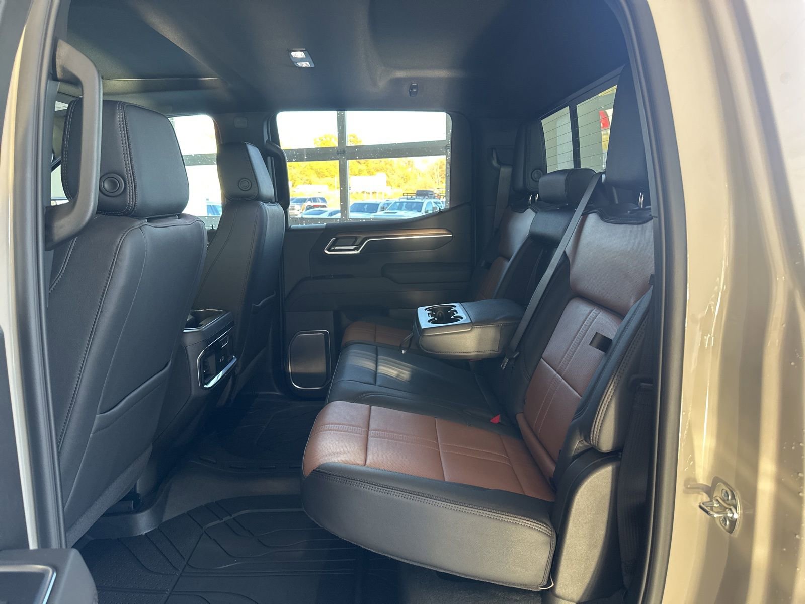 New 2026 Chevrolet Silverado 1500 High Country w/ High Country Premium Package image 12